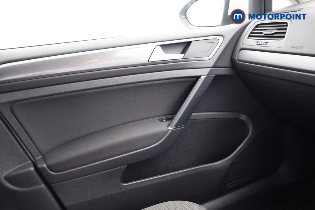 Volkswagen Golf Match Edition Automatic Petrol Hatchback - Stock Number (1607211) - 11th supplementary image