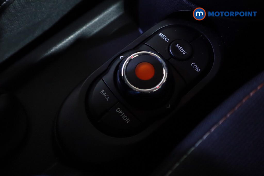 Mini Hatchback Cooper Classic Manual Petrol Hatchback - Stock Number (1607235) - 23rd supplementary image