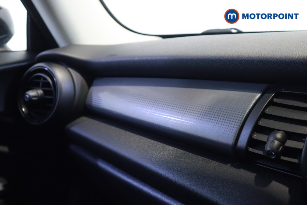 Mini Hatchback Cooper Classic Manual Petrol Hatchback - Stock Number (1607235) - 25th supplementary image