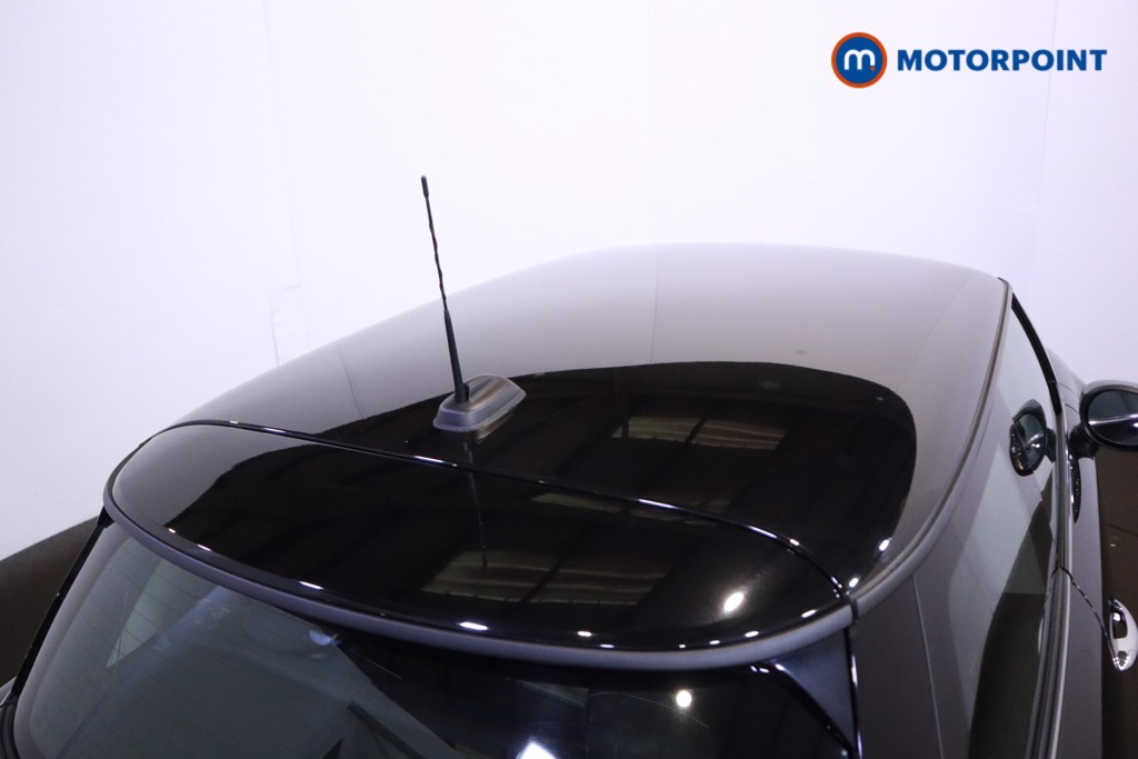 Mini Hatchback Cooper Classic Manual Petrol Hatchback - Stock Number (1607235) - 36th supplementary image