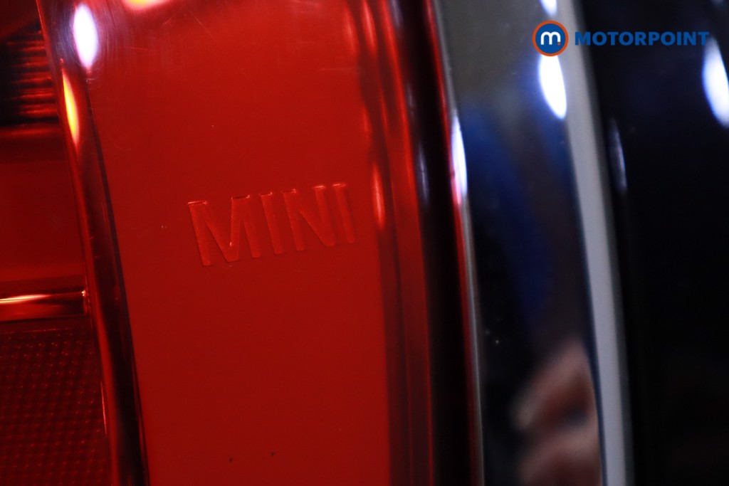 Mini Hatchback Cooper Classic Manual Petrol Hatchback - Stock Number (1607235) - 38th supplementary image