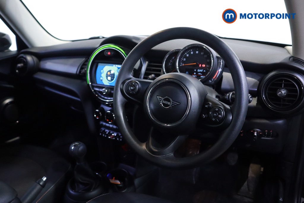 Mini Hatchback Cooper Classic Manual Petrol Hatchback - Stock Number (1607235) - 1st supplementary image