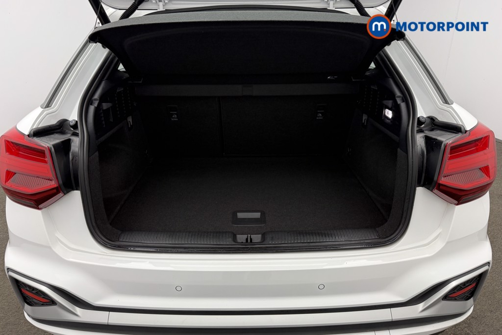 Audi Q2 S Line Manual Petrol SUV - Stock Number (1607268) - 5th supplementary image