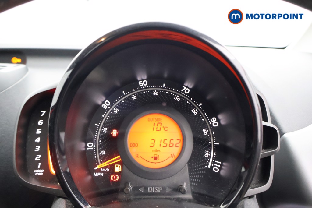 Toyota Aygo X-Play Manual Petrol Hatchback - Stock Number (1607434) - 4th supplementary image