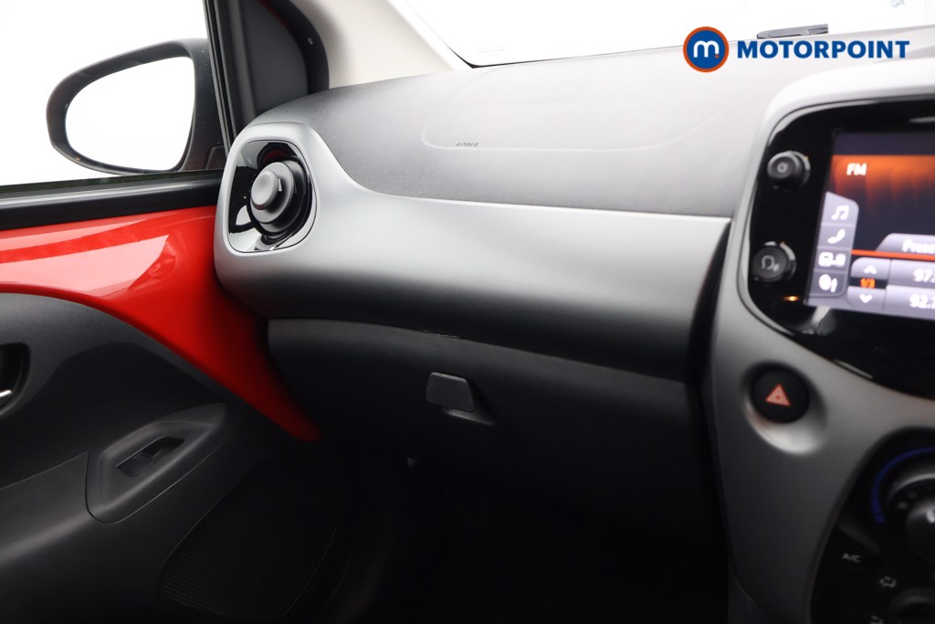 Toyota Aygo X-Play Manual Petrol Hatchback - Stock Number (1607434) - 11th supplementary image