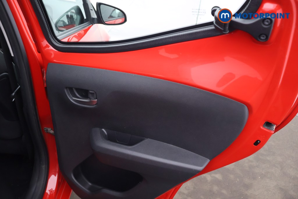 Toyota Aygo X-Play Manual Petrol Hatchback - Stock Number (1607434) - 18th supplementary image