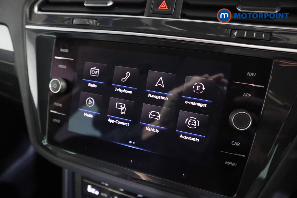 Volkswagen Tiguan Life Automatic Petrol Plug-In Hybrid SUV - Stock Number (1607474) - 6th supplementary image