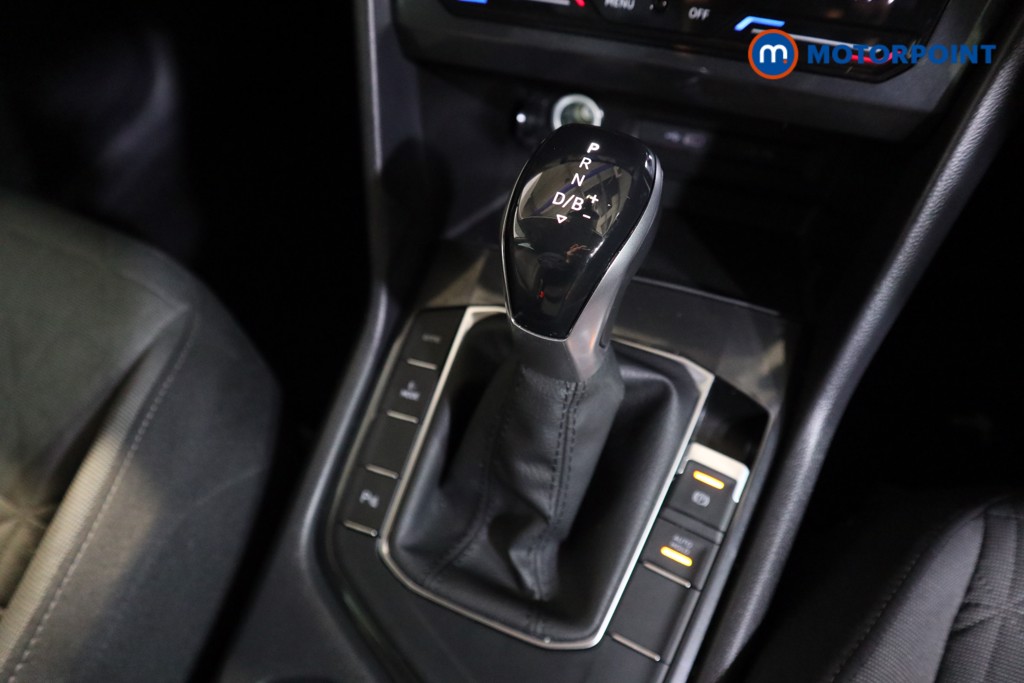 Volkswagen Tiguan Life Automatic Petrol Plug-In Hybrid SUV - Stock Number (1607474) - 11th supplementary image