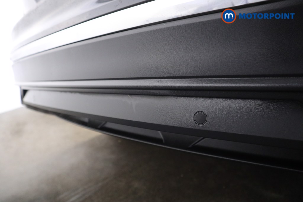 Volkswagen Tiguan Life Automatic Petrol Plug-In Hybrid SUV - Stock Number (1607474) - 26th supplementary image