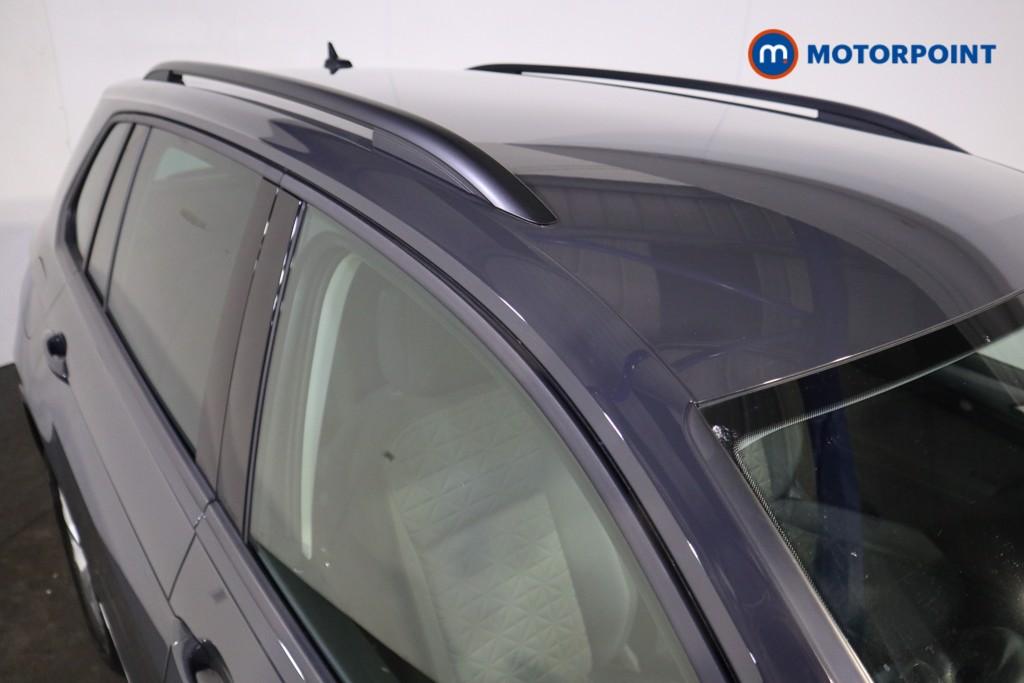 Volkswagen Tiguan Life Automatic Petrol Plug-In Hybrid SUV - Stock Number (1607474) - 30th supplementary image