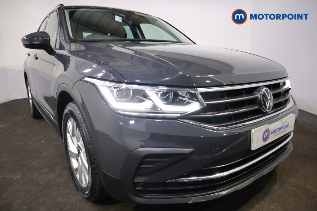 Volkswagen Tiguan Life Automatic Petrol Plug-In Hybrid SUV - Stock Number (1607474) - 36th supplementary image