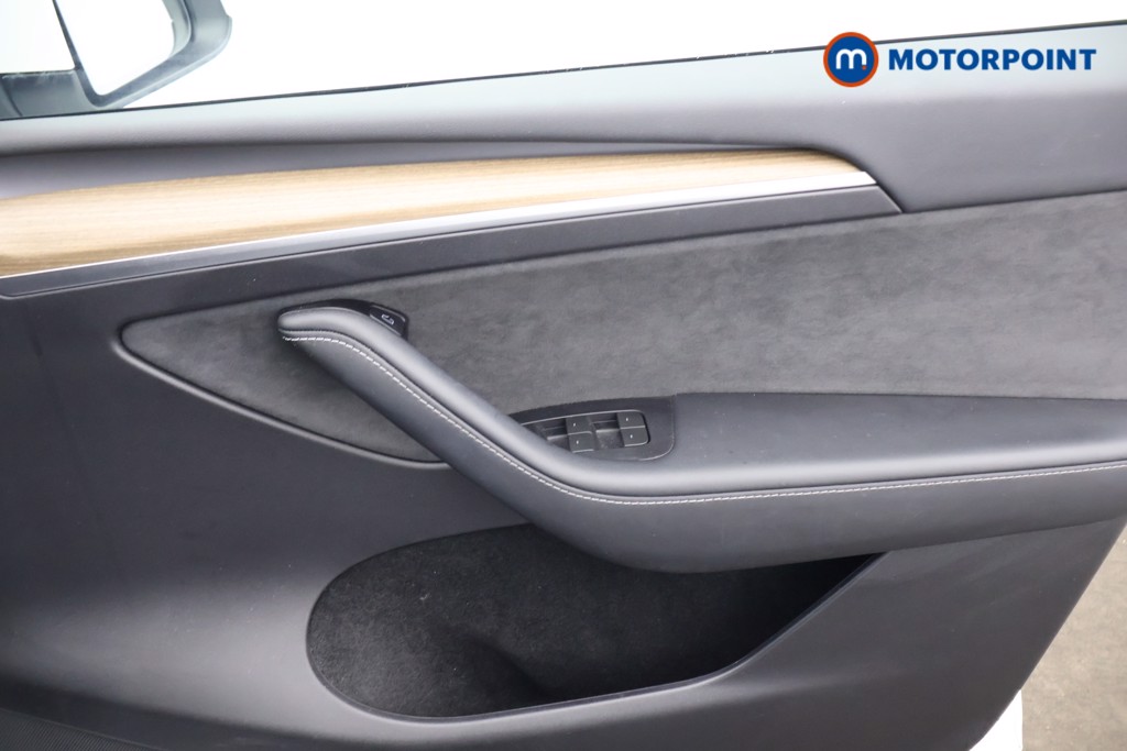 Tesla Model Y Rwd 5Dr Auto Automatic Electric SUV - Stock Number (1607495) - 7th supplementary image