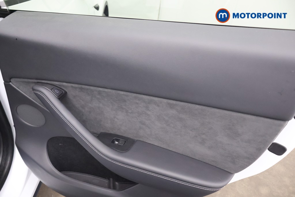 Tesla Model Y Rwd 5Dr Auto Automatic Electric SUV - Stock Number (1607495) - 14th supplementary image