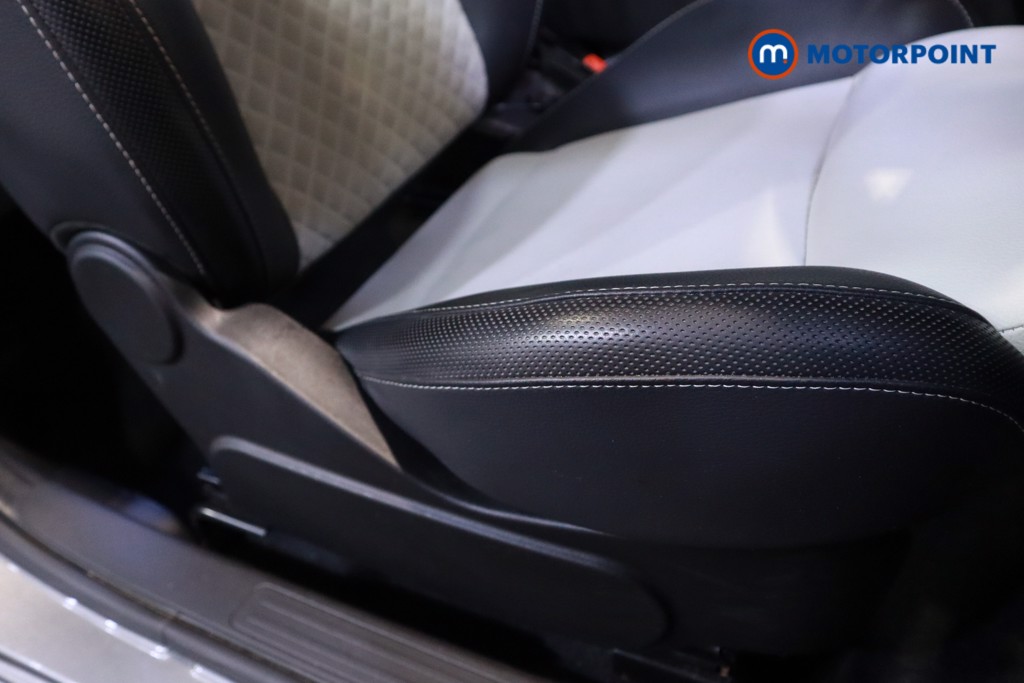 Fiat 500 Dolcevita Manual Petrol Hatchback - Stock Number (1607556) - 5th supplementary image