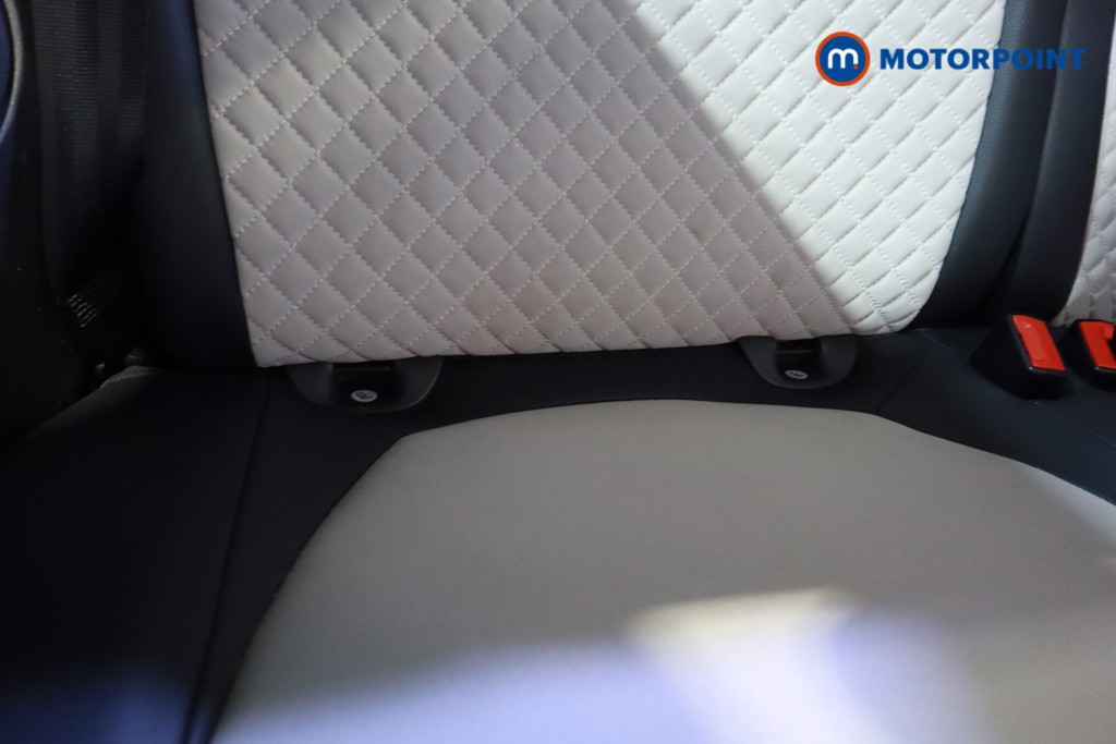 Fiat 500 Dolcevita Manual Petrol Hatchback - Stock Number (1607556) - 8th supplementary image