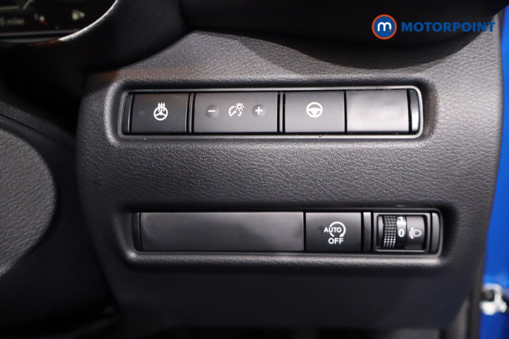 Nissan Juke Tekna Automatic Petrol SUV - Stock Number (1607604) - 17th supplementary image