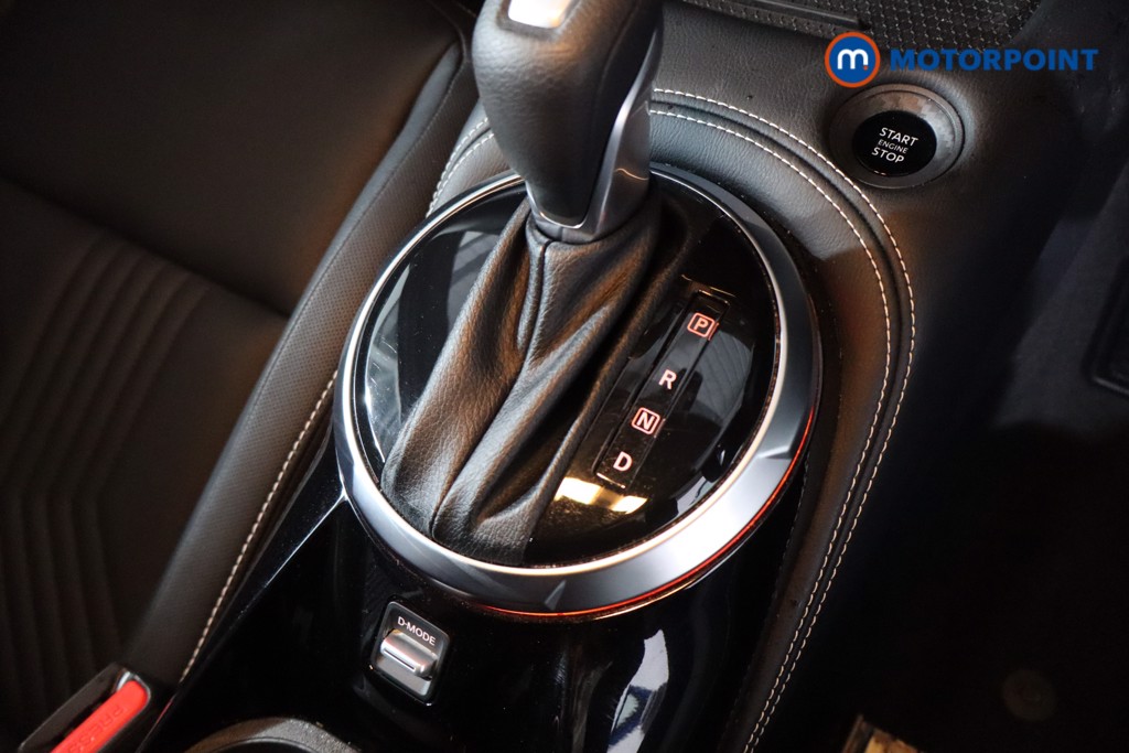 Nissan Juke Tekna Automatic Petrol SUV - Stock Number (1607604) - 19th supplementary image