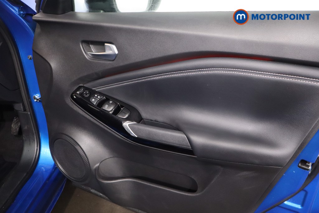 Nissan Juke Tekna Automatic Petrol SUV - Stock Number (1607604) - 22nd supplementary image