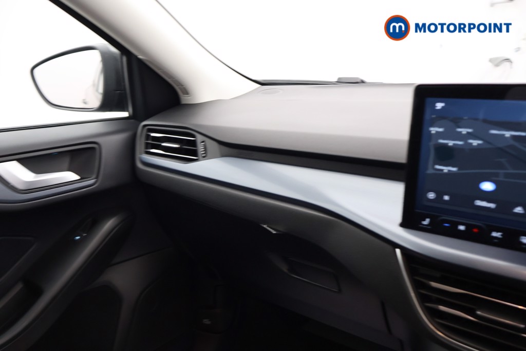 Ford Focus Active X Automatic Petrol Estate - Stock Number (1607649) - 11th supplementary image