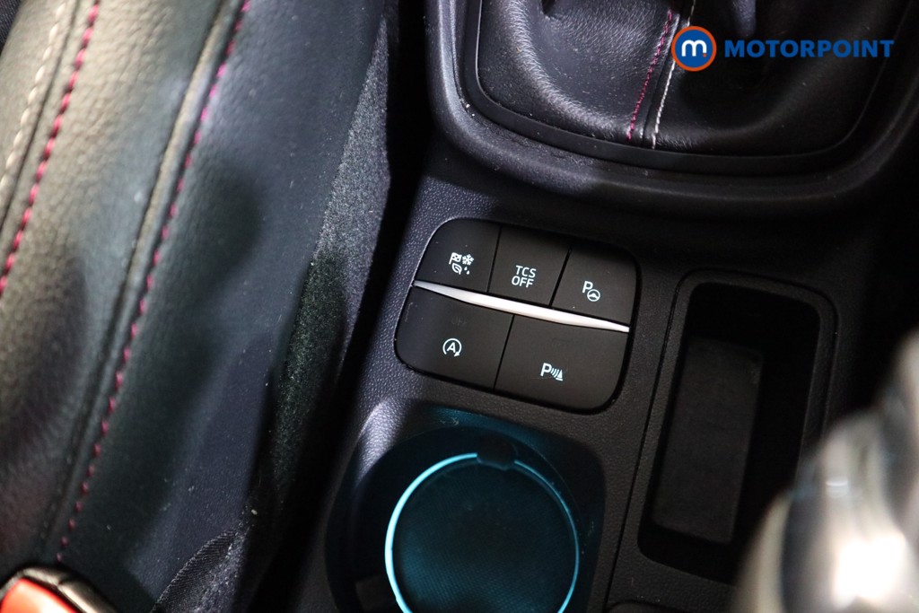 Ford Puma Vivid Ruby Edition Manual Petrol SUV - Stock Number (1607659) - 9th supplementary image