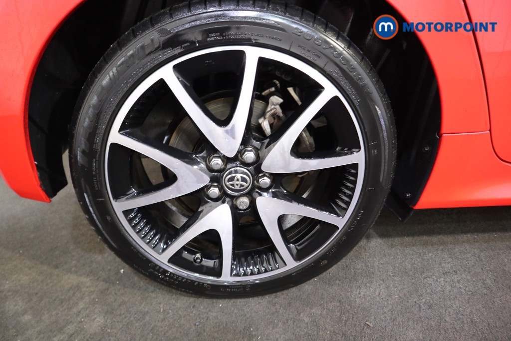 Toyota Yaris Launch Edition Automatic Petrol-Electric Hybrid Hatchback - Stock Number (1608006) - 19th supplementary image