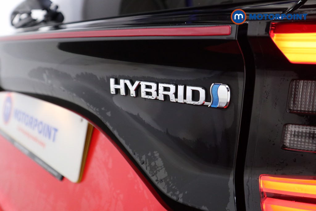 Toyota Yaris Launch Edition Automatic Petrol-Electric Hybrid Hatchback - Stock Number (1608006) - 26th supplementary image