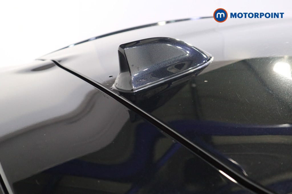 Toyota Yaris Launch Edition Automatic Petrol-Electric Hybrid Hatchback - Stock Number (1608006) - 27th supplementary image