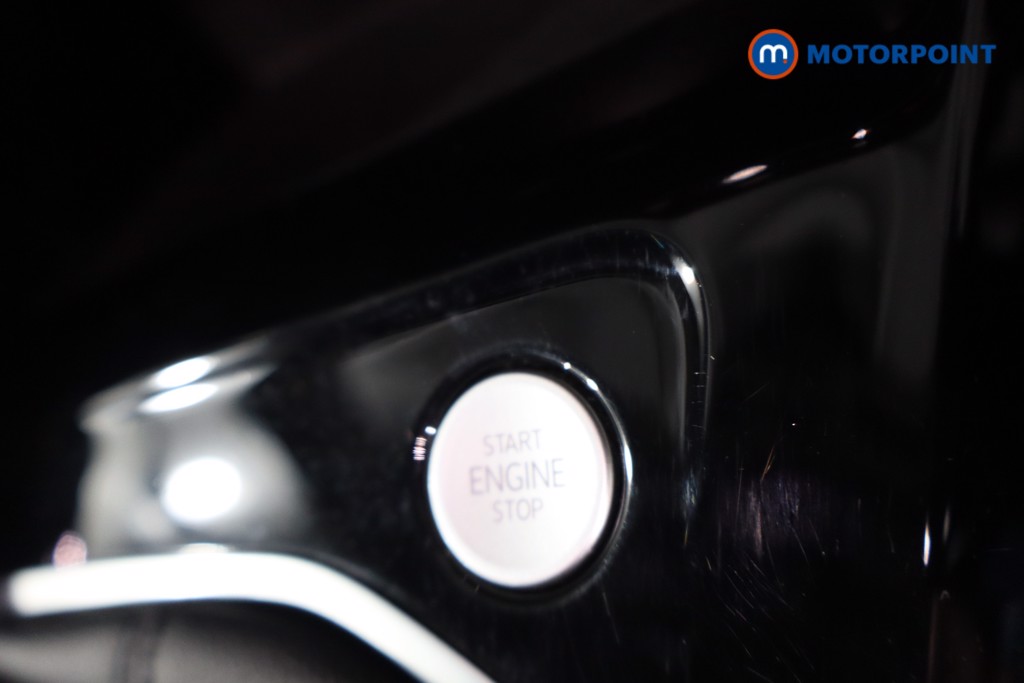 Volkswagen Golf Style Edition Manual Petrol Hatchback - Stock Number (1608190) - 20th supplementary image