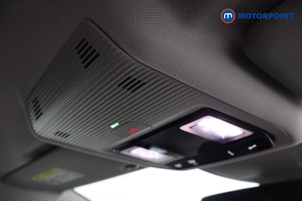 Volkswagen Golf Style Edition Manual Petrol Hatchback - Stock Number (1608190) - 21st supplementary image