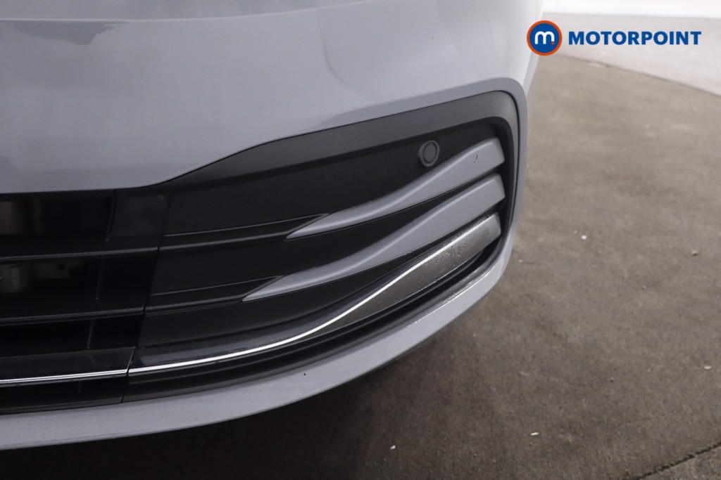 Volkswagen Golf Style Edition Manual Petrol Hatchback - Stock Number (1608190) - 30th supplementary image