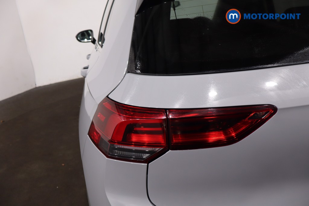 Volkswagen Golf Style Edition Manual Petrol Hatchback - Stock Number (1608190) - 35th supplementary image
