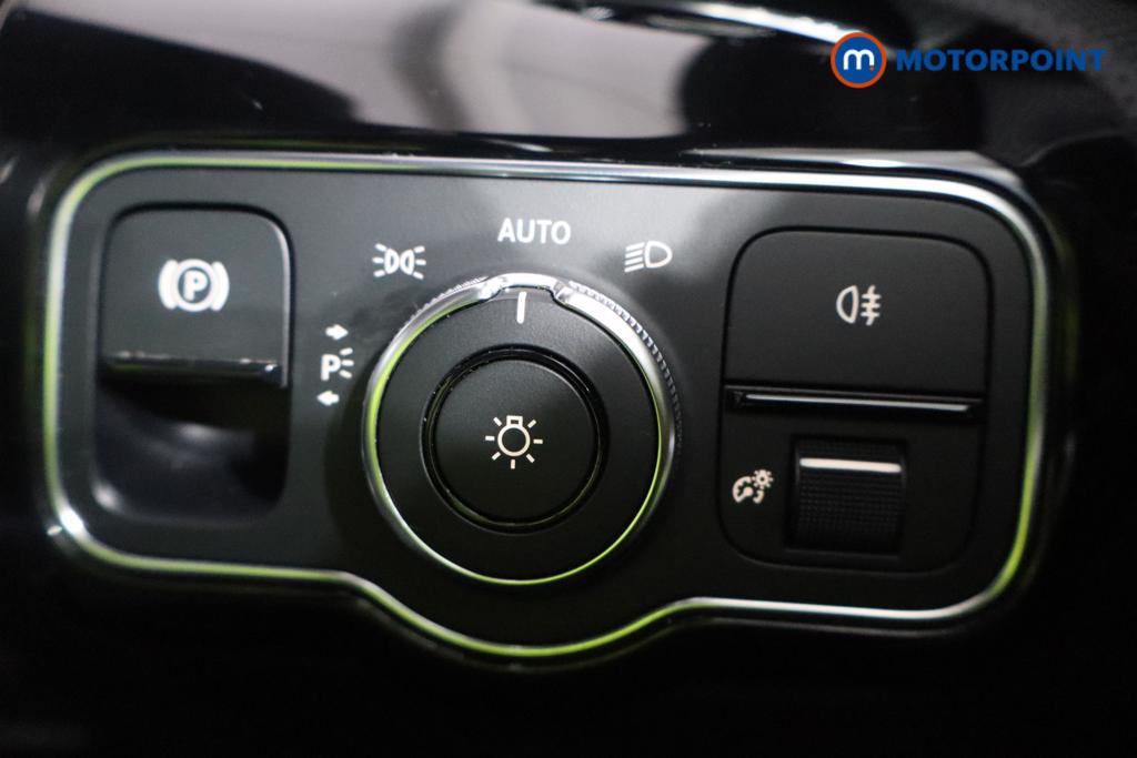 Mercedes-Benz A Class Sport Automatic Petrol Hatchback - Stock Number (1608467) - 10th supplementary image