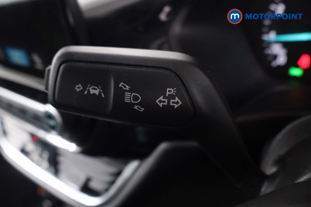 Ford Fiesta Zetec Manual Petrol Hatchback - Stock Number (1608718) - 14th supplementary image