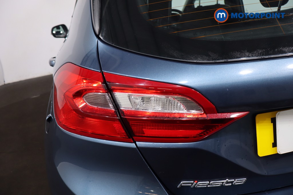 Ford Fiesta Zetec Manual Petrol Hatchback - Stock Number (1608718) - 33rd supplementary image