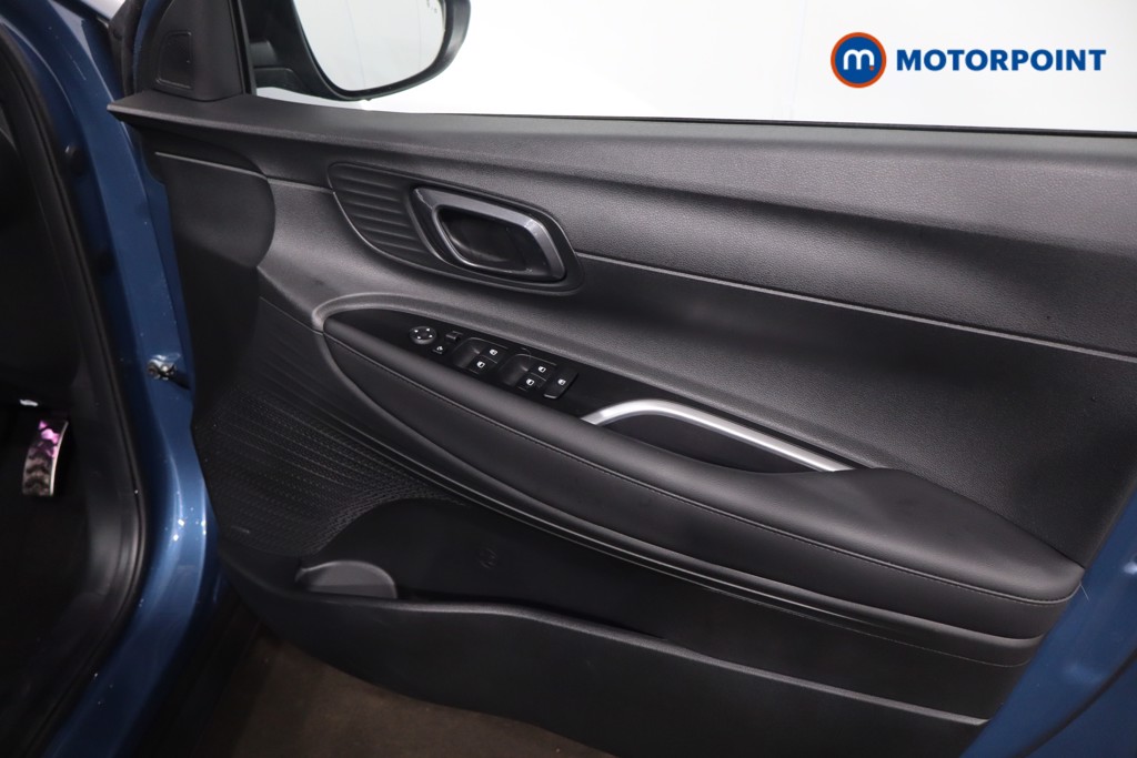 Hyundai Bayon Ultimate Manual Petrol SUV - Stock Number (1609000) - 21st supplementary image