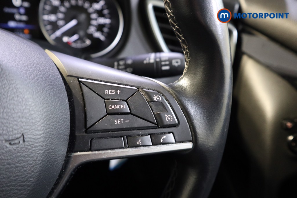 Nissan Qashqai Acenta Premium Manual Petrol SUV - Stock Number (1573079) - 4th supplementary image