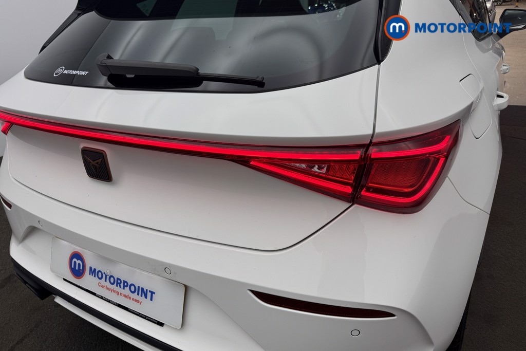 Cupra Leon VZ3 Automatic Petrol Hatchback - Stock Number (1580481) - 10th supplementary image