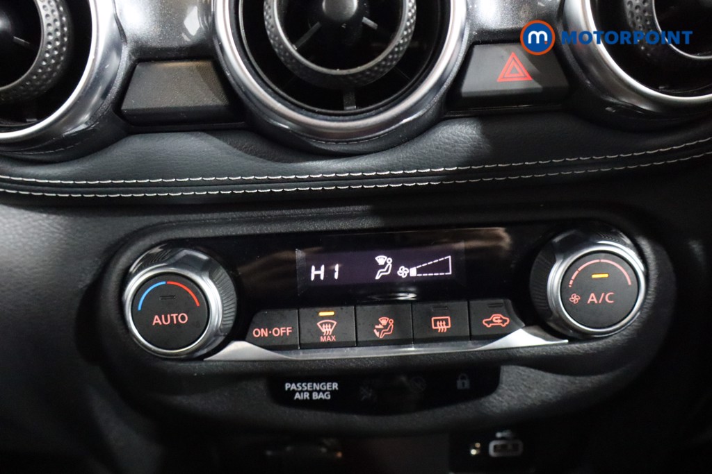 Nissan Juke N-Connecta Manual Petrol SUV - Stock Number (1584282) - 11th supplementary image