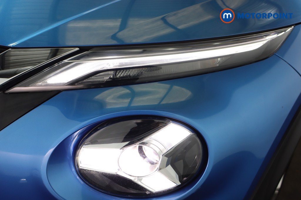 Nissan Juke N-Connecta Manual Petrol SUV - Stock Number (1584282) - 23rd supplementary image