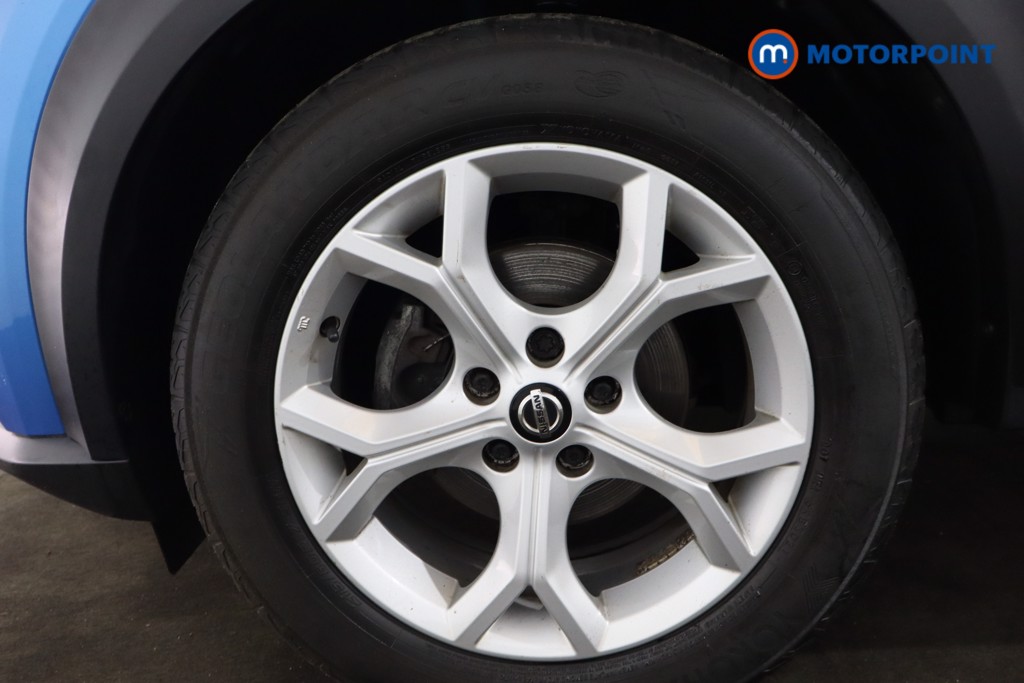 Nissan Juke N-Connecta Manual Petrol SUV - Stock Number (1584282) - 24th supplementary image