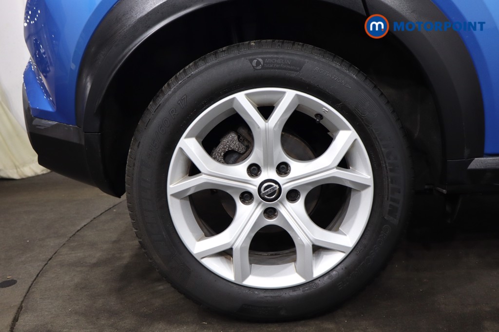 Nissan Juke N-Connecta Manual Petrol SUV - Stock Number (1584282) - 36th supplementary image