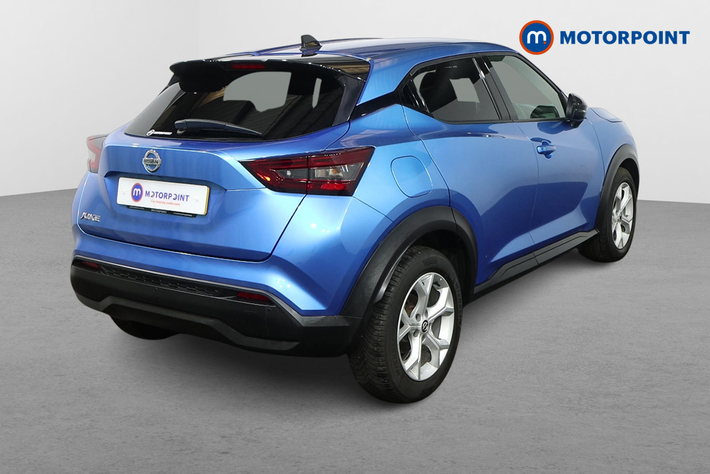 Nissan Juke N-Connecta Manual Petrol SUV - Stock Number (1584282) - Drivers side rear corner