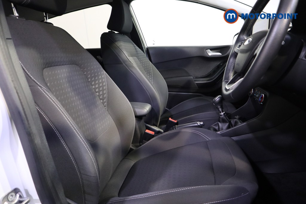 Ford Fiesta Titanium Manual Petrol Hatchback - Stock Number (1588873) - 14th supplementary image