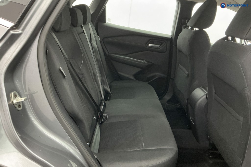Nissan Qashqai Acenta Premium Automatic Petrol SUV - Stock Number (1588924) - 5th supplementary image