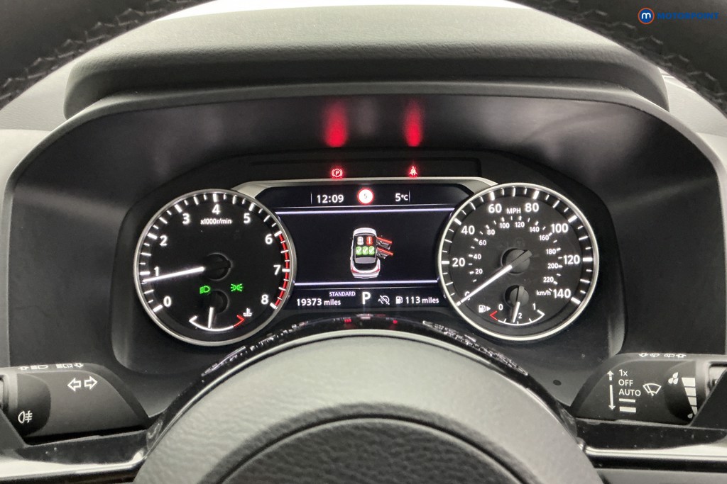 Nissan Qashqai Acenta Premium Automatic Petrol SUV - Stock Number (1588924) - 10th supplementary image