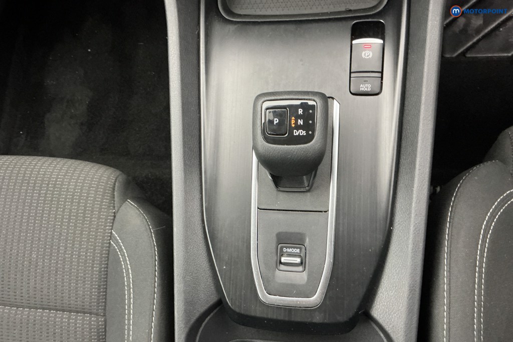 Nissan Qashqai Acenta Premium Automatic Petrol SUV - Stock Number (1588924) - 18th supplementary image