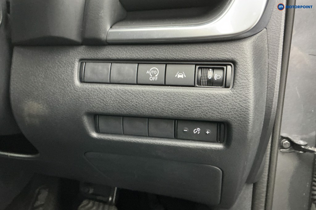 Nissan Qashqai Acenta Premium Automatic Petrol SUV - Stock Number (1588924) - 23rd supplementary image