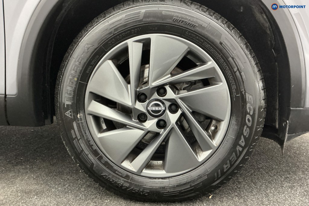 Nissan Qashqai Acenta Premium Automatic Petrol SUV - Stock Number (1588924) - 37th supplementary image