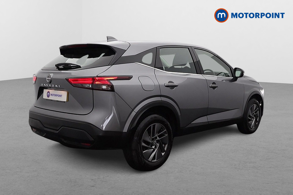 Nissan Qashqai Acenta Premium Automatic Petrol SUV - Stock Number (1588924) - Drivers side rear corner
