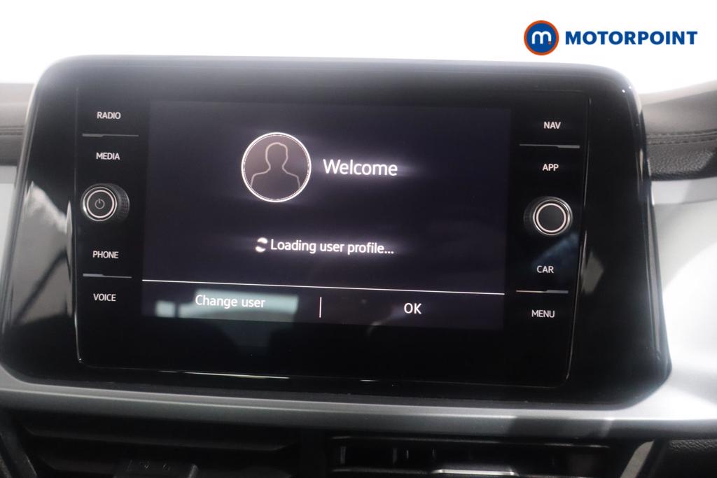 Volkswagen T-Roc Life Automatic Petrol SUV - Stock Number (1588967) - 1st supplementary image